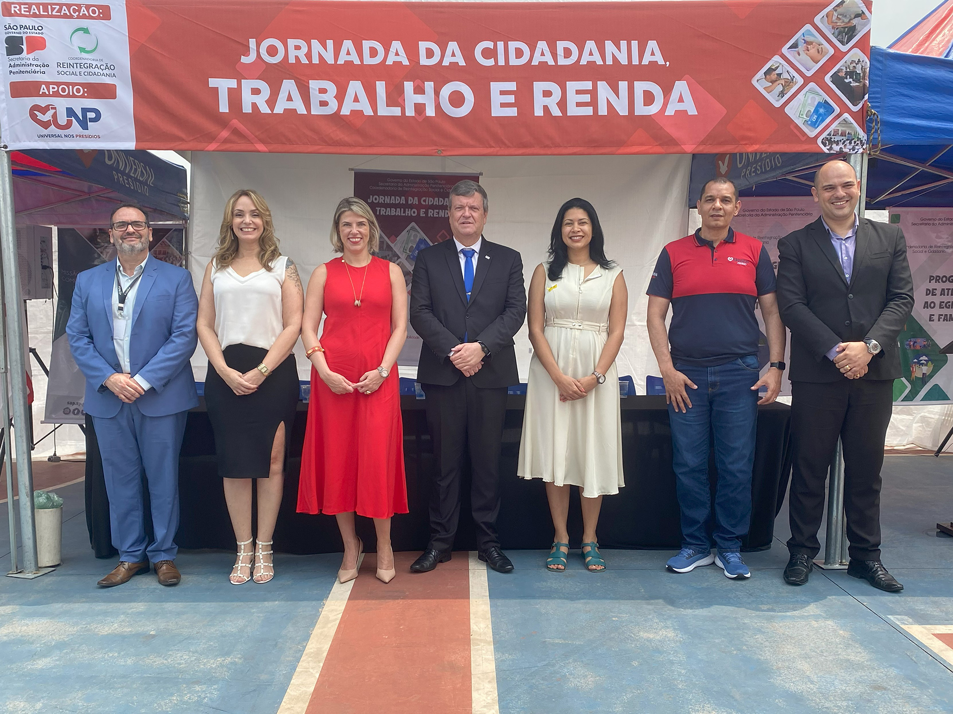 Autoridades presentes na cerimônia de abertura da 4ª Jornada da Cidadania, Trabalho e Renda, promovida pela SAP